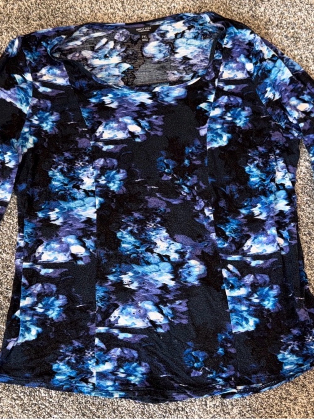 Simply Vera Vera Wang Black and Blue Floral-Print Top Size PXL-004